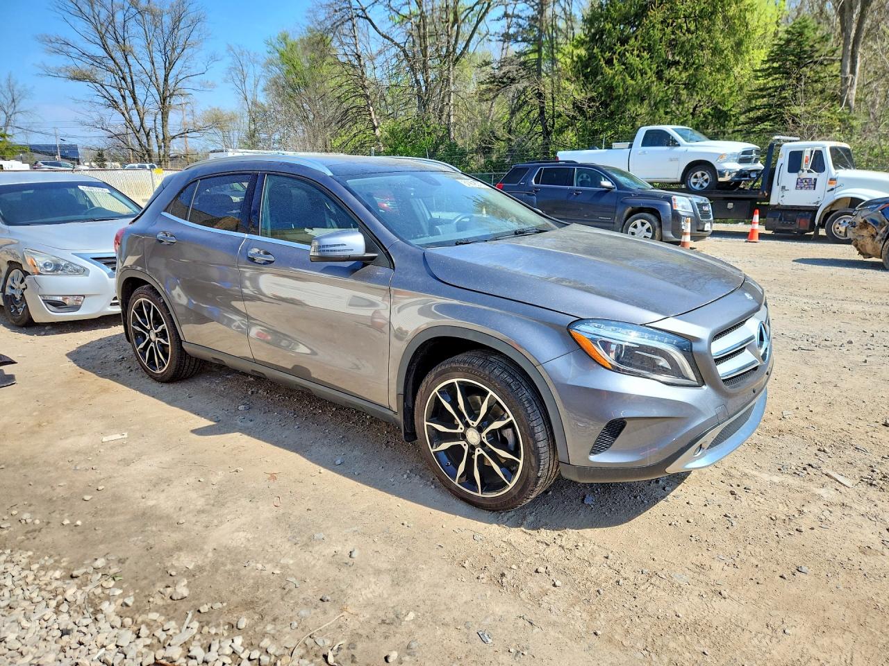 2015 Mercedes-Benz Gla-class VIN WDCTG4GB2FJ028953 photo 4