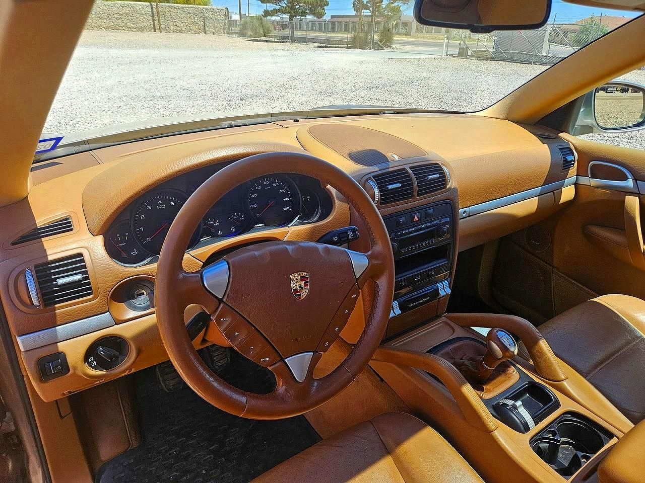 2005 Porsche Cayenne VIN WP1AA29P85LA25570 photo 9