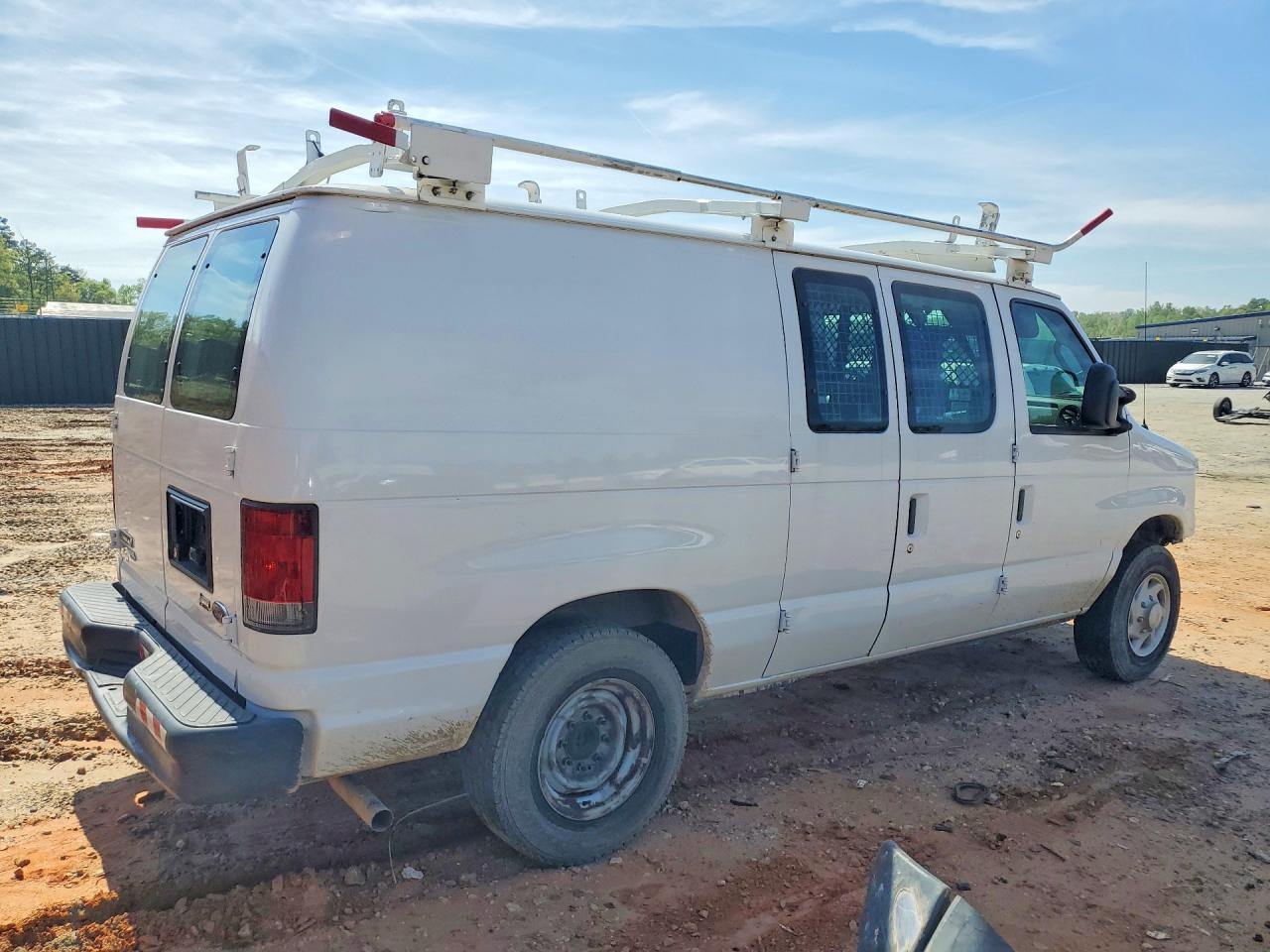 2013 Ford Econoline VIN 1FTNE1EW2DDA77784 photo 3