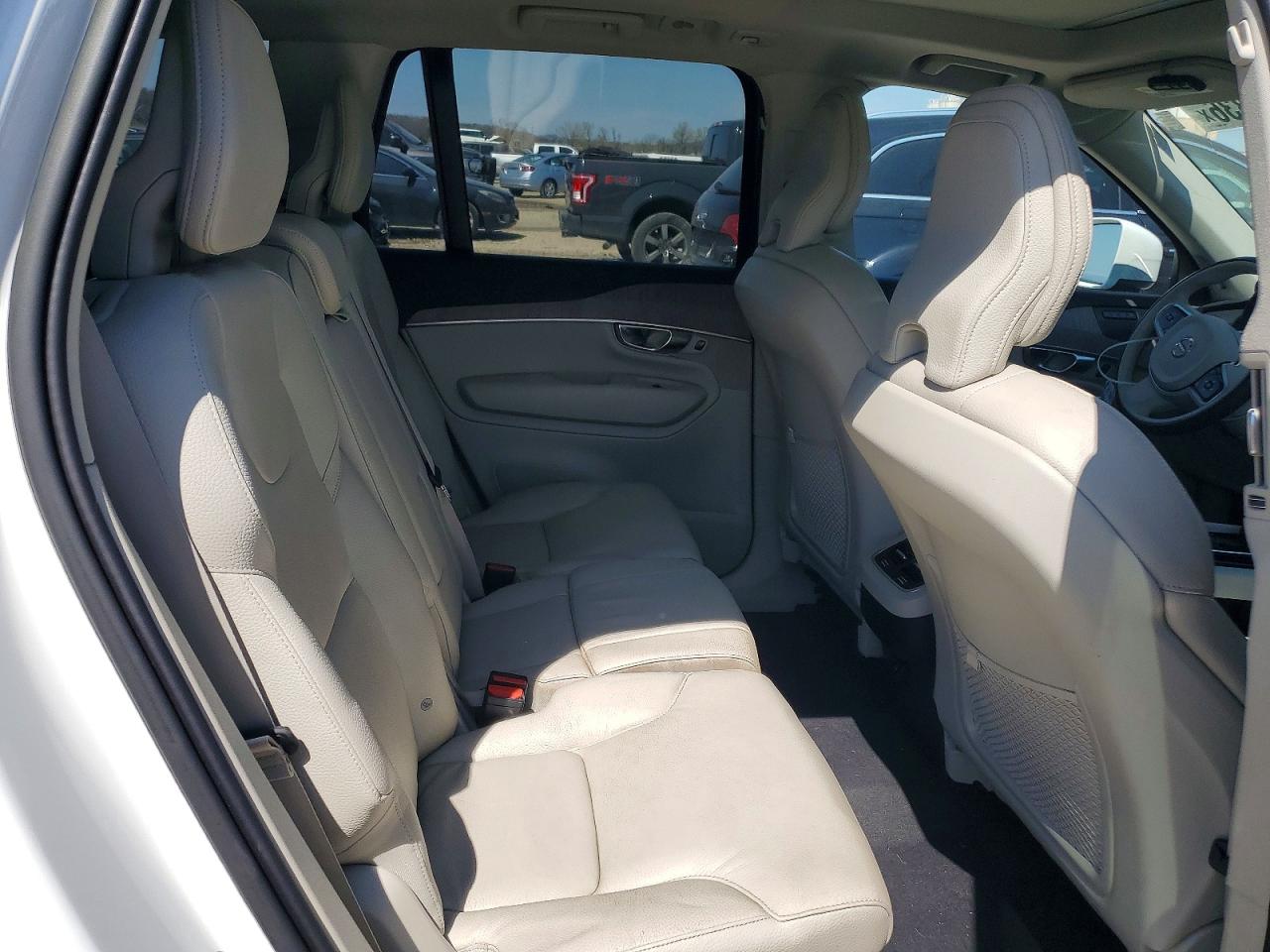 2023 VOLV Xc90 VIN YV4L12PN3P1904661 photo 10