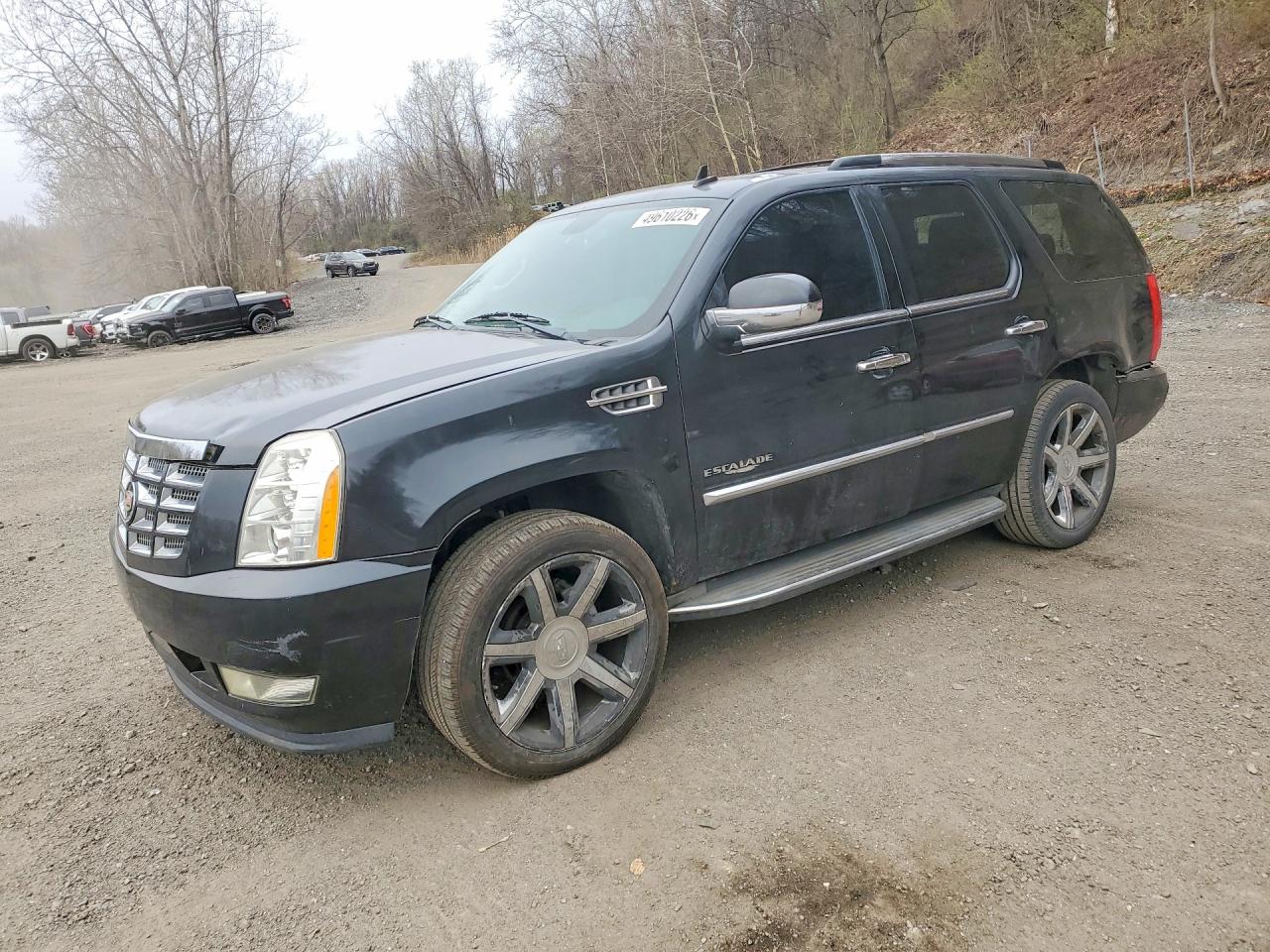 2011 Cadillac Escalade VIN 1GYS4AEF6BR324031 photo 1
