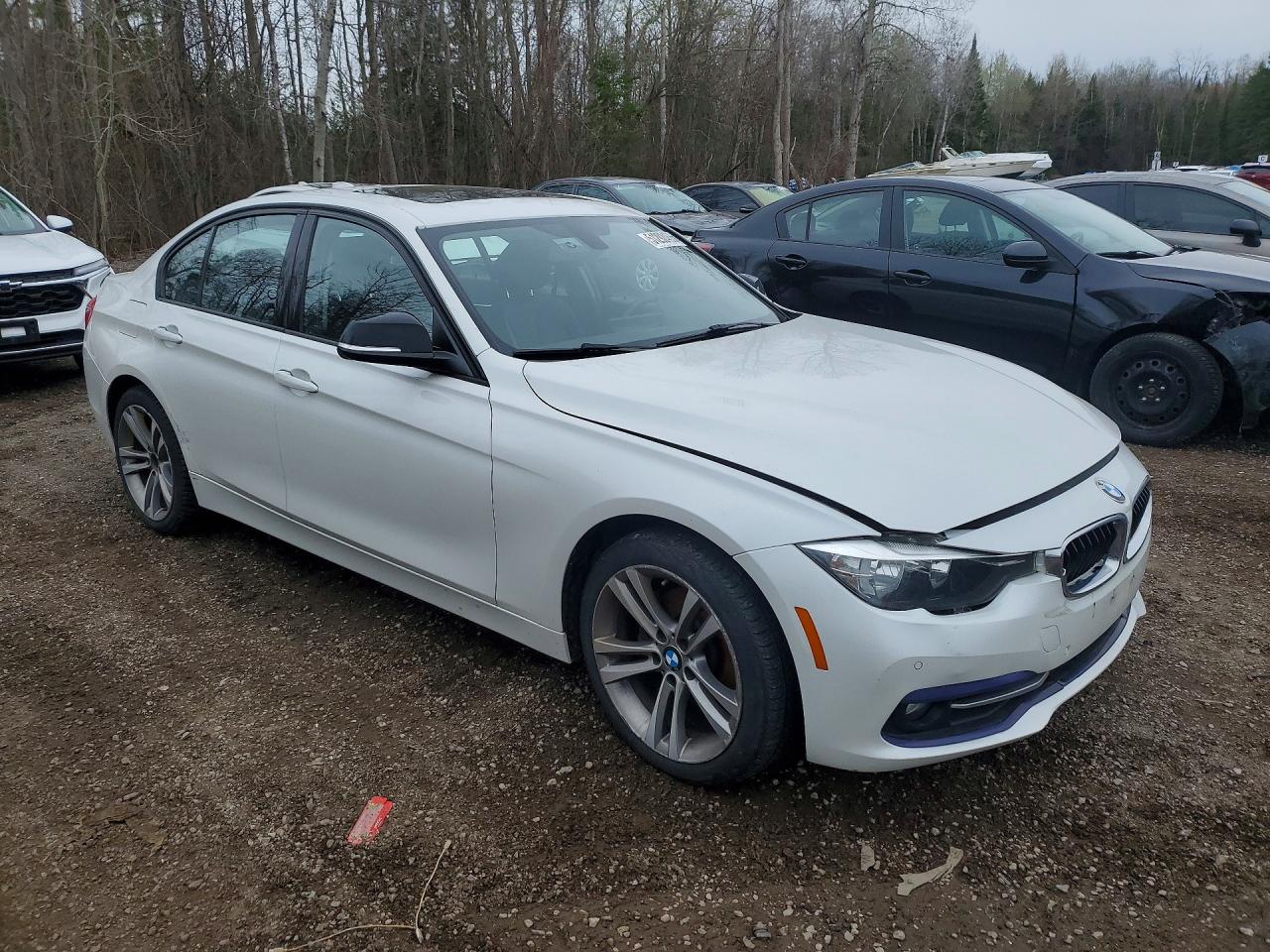 2016 BMW 3 series VIN WBA8E5G56GNT94505 photo 4