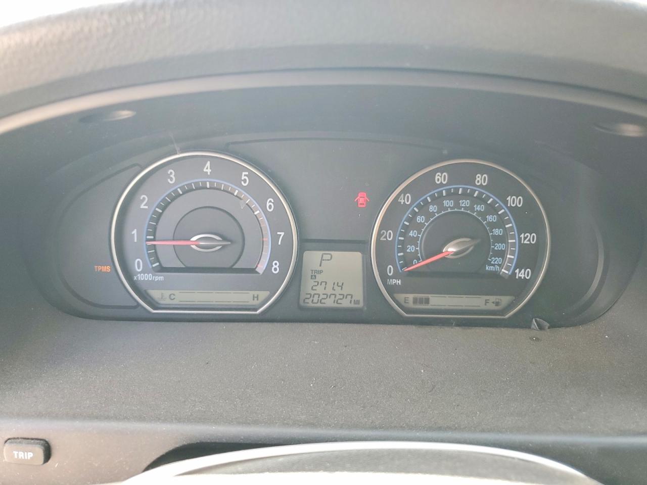 2008 Kia Optima VIN KNAGE123985238714 photo 9