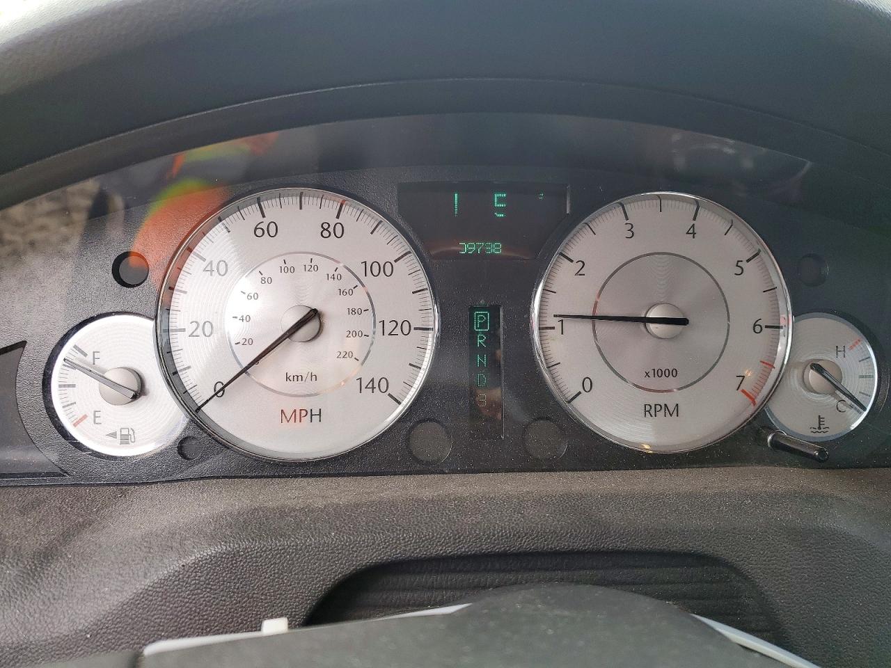 2008 Chrysler 300 VIN 2C3LA33G78H149098 photo 9