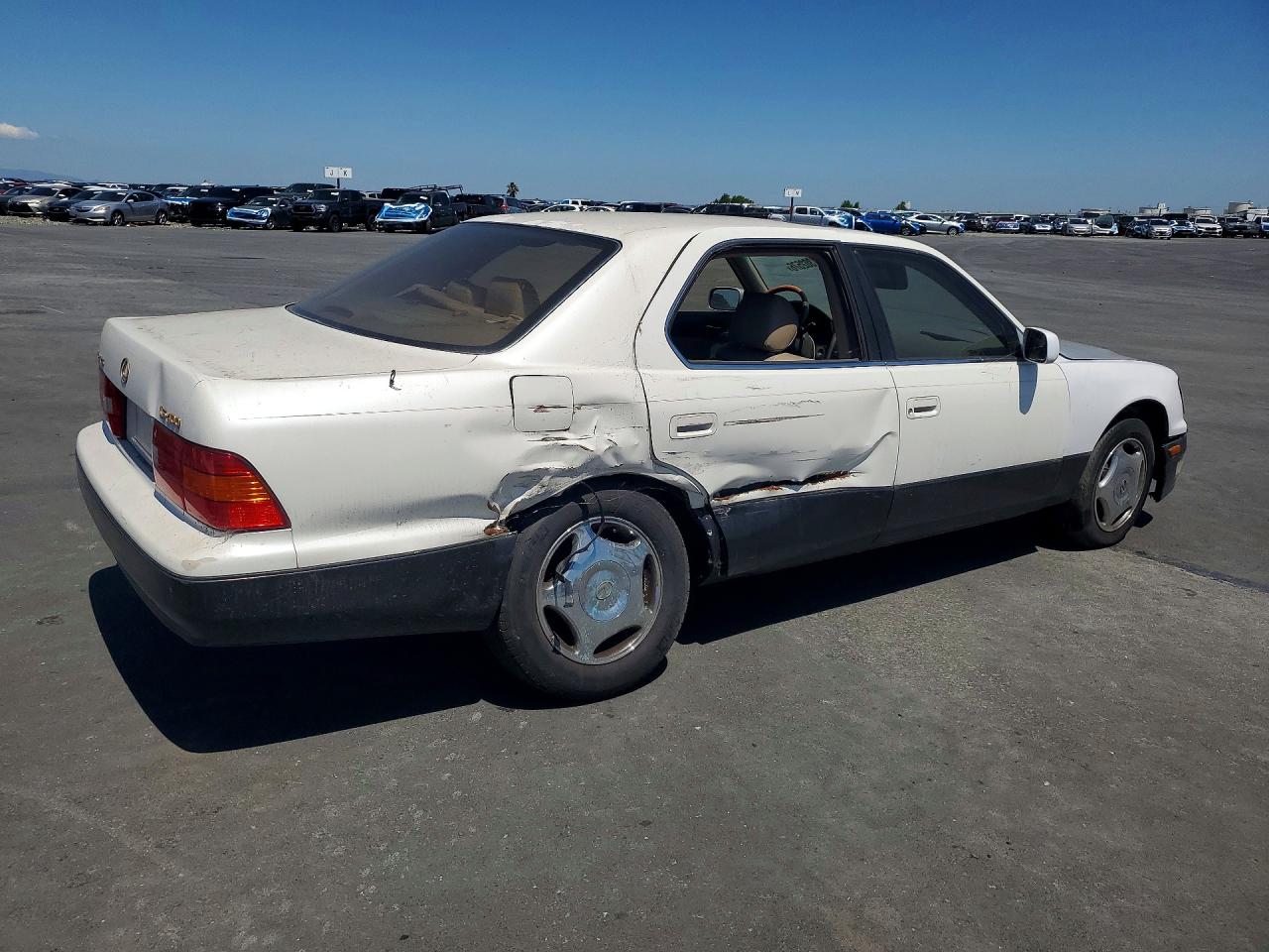 2000 Lexus Ls400 VIN JT8BH28F8Y0167917 photo 3