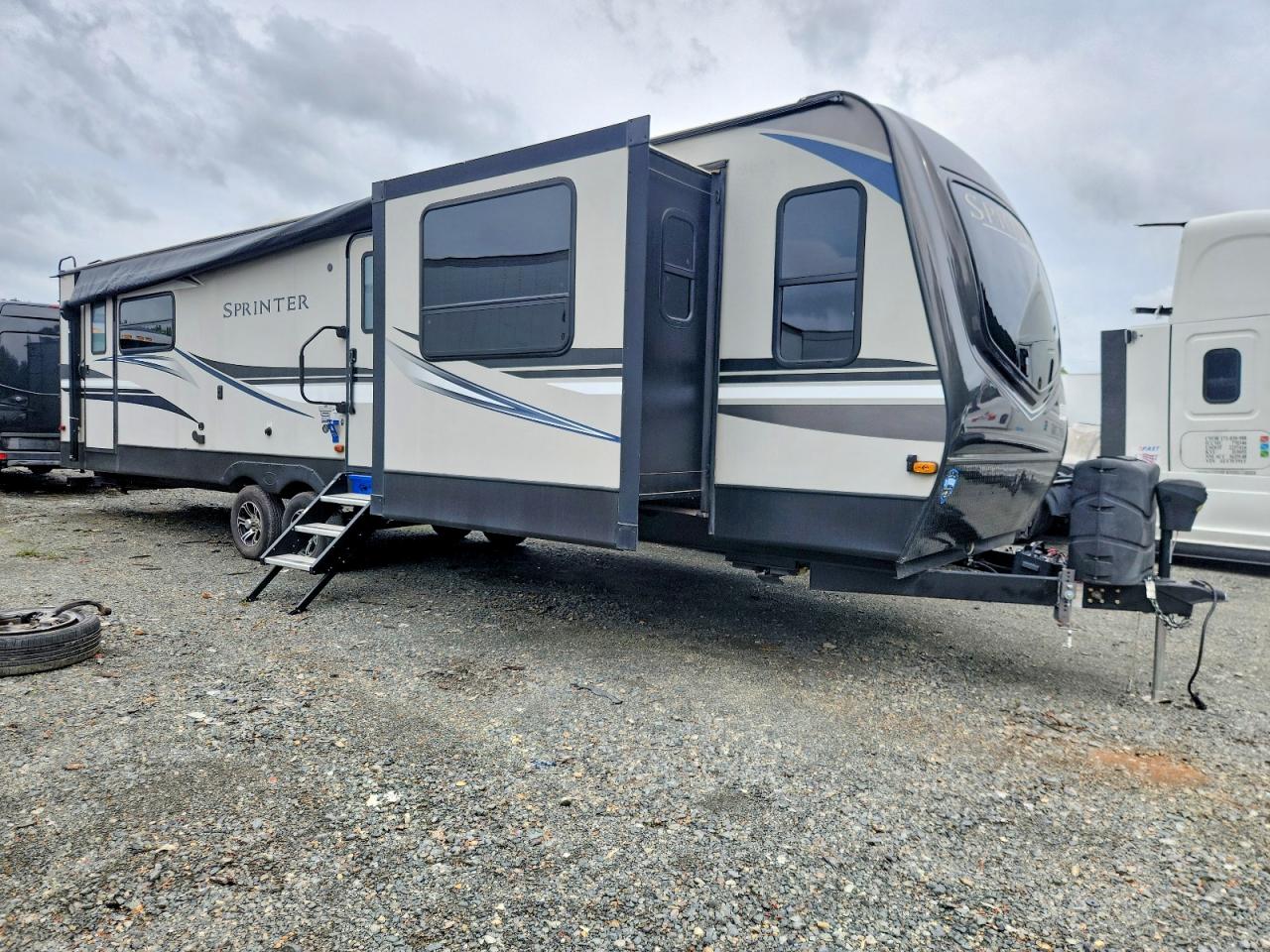 2020 KEYSTONE Sprinter VIN 4YDT33022L1532689 photo 1