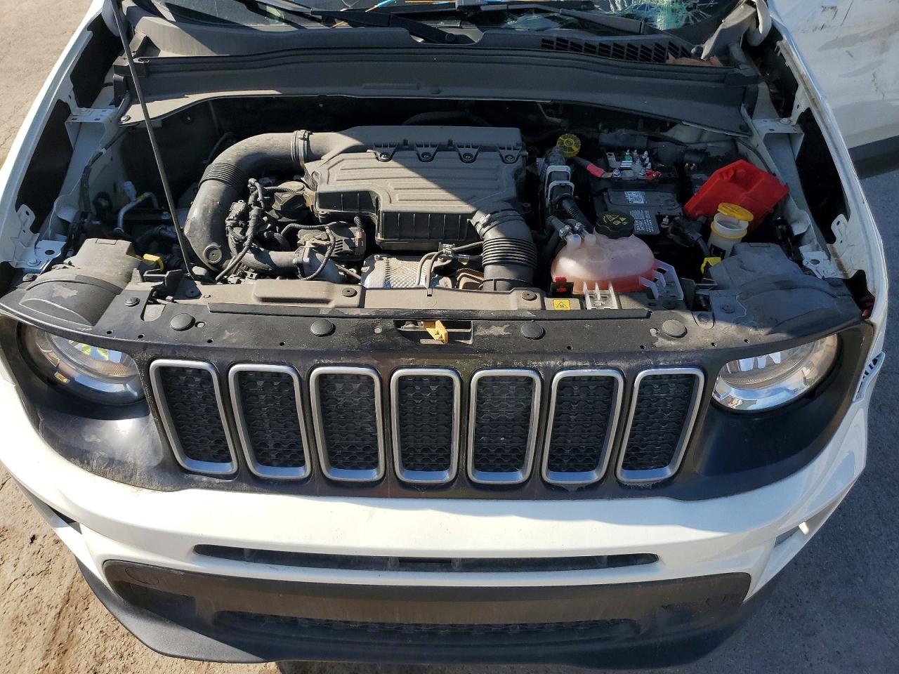 2023 Jeep Renegade VIN ZACNJDB13PPP19101 photo 11