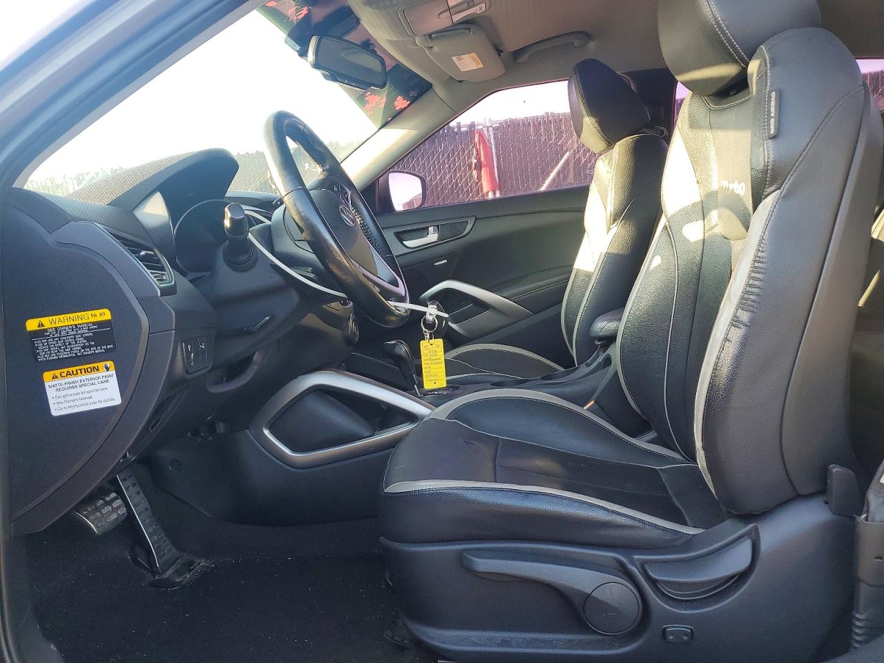2015 Hyundai Veloster VIN KMHTC6AE1FU238129 photo 7