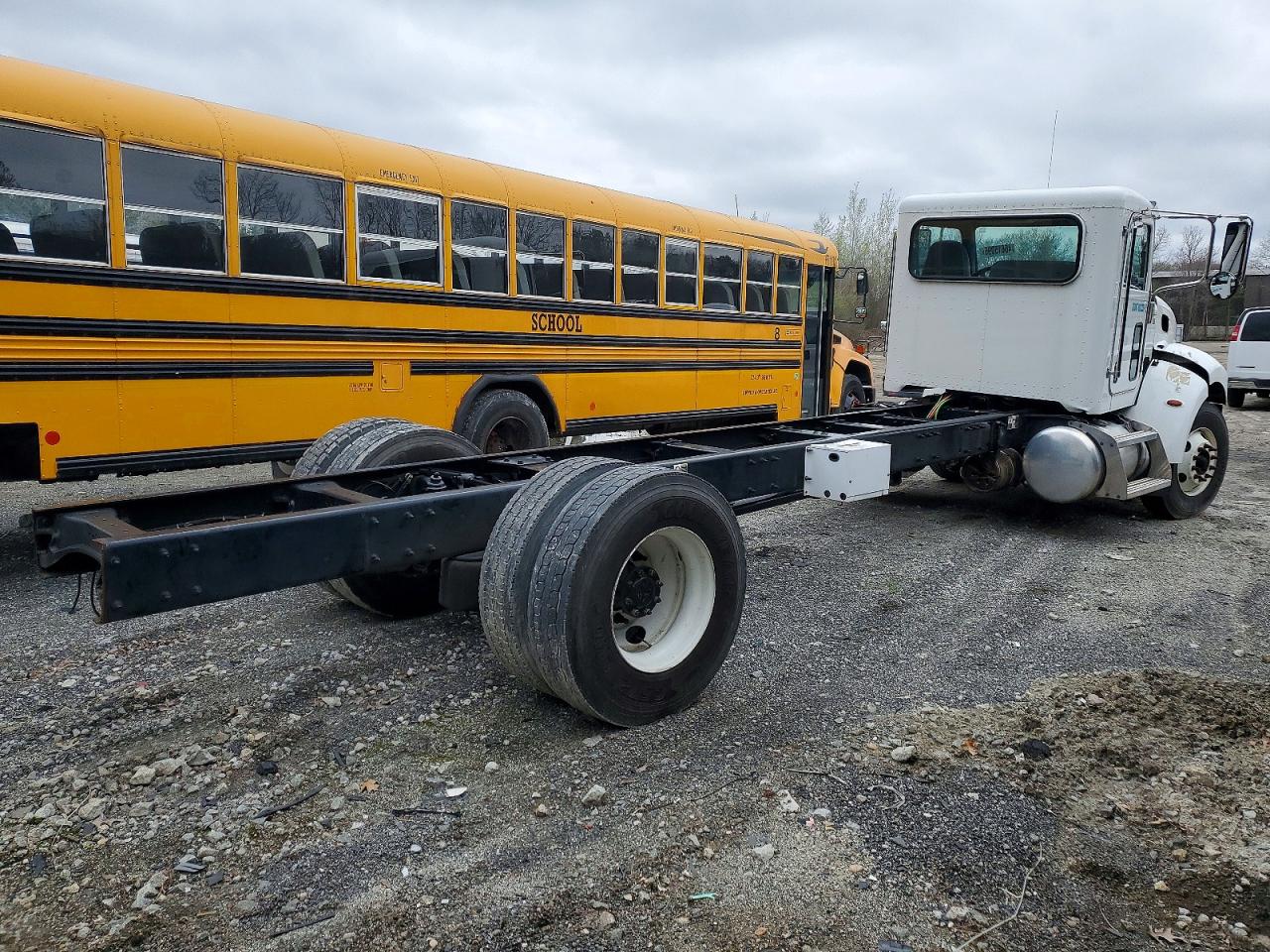 2021 PETERBILT All other VIN 2NP2HM6X0MM745538 photo 4