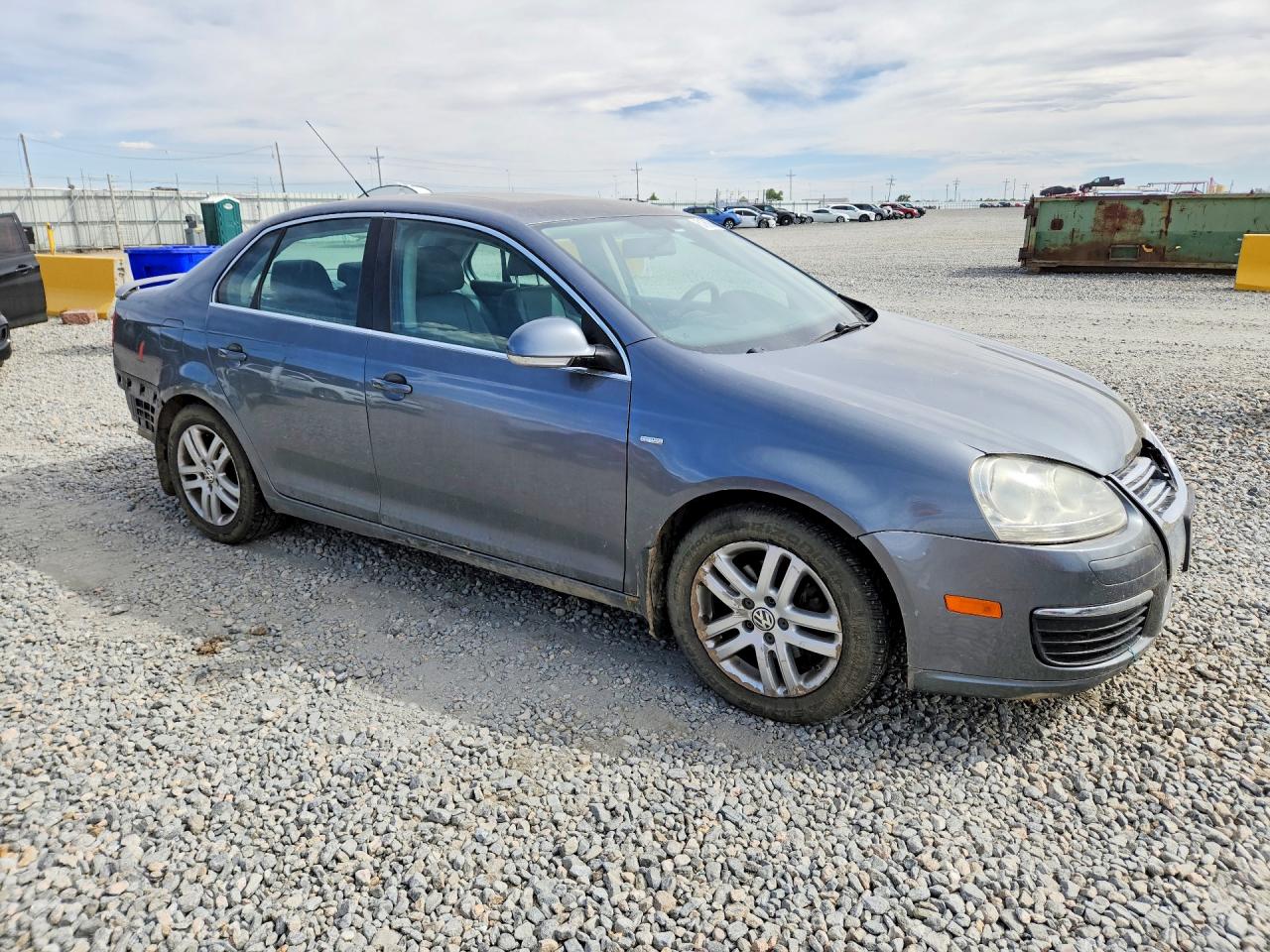 2007 Volkswagen Jetta VIN 3VWEF71K37M146667 photo 4