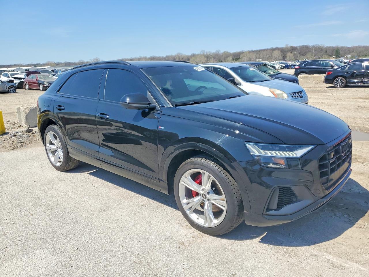 2022 Audi Q8 VIN WA1EVBF12ND021879 photo 4