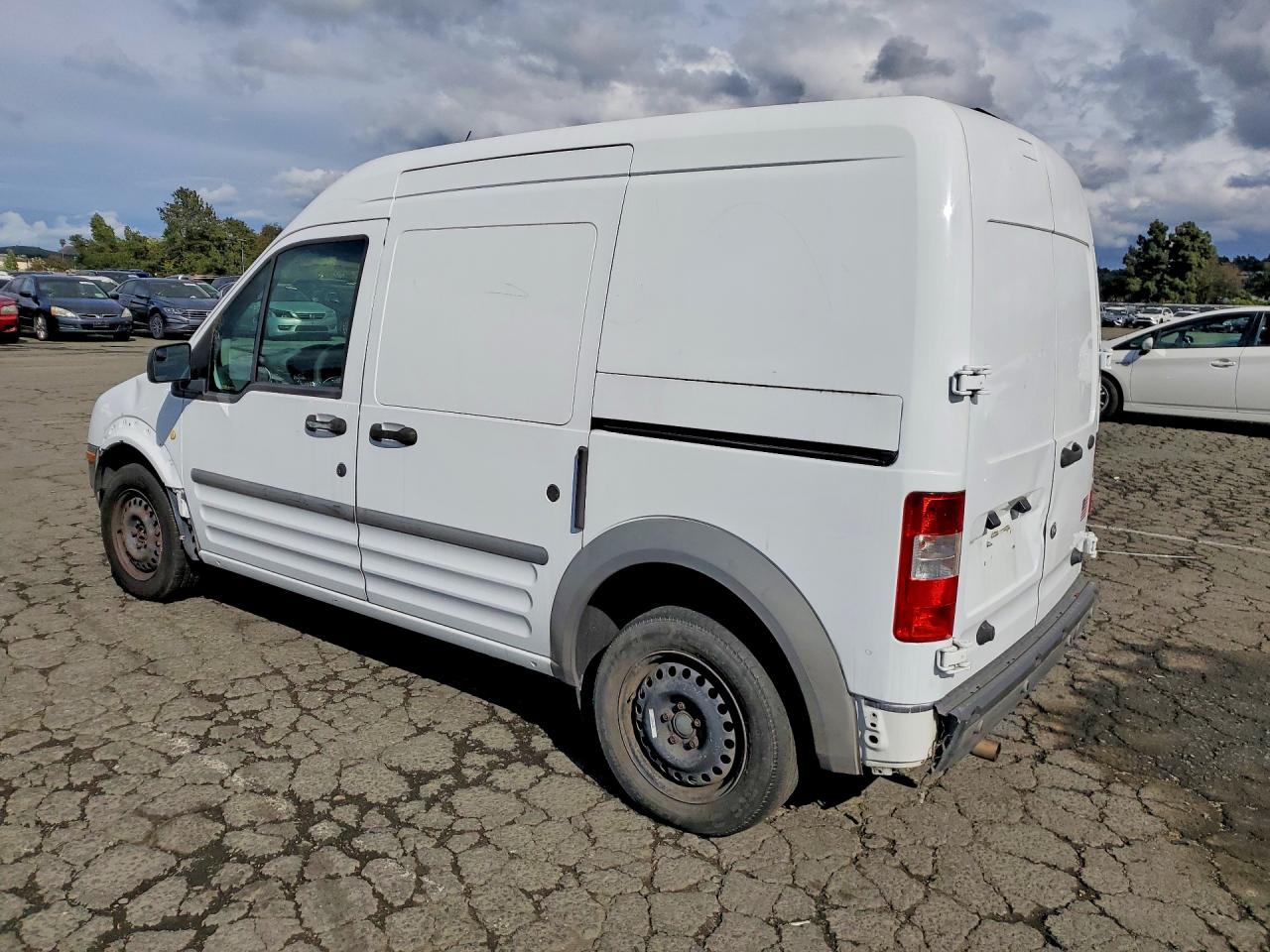 2011 Ford Transit VIN NM0LS7AN0BT059963 photo 2