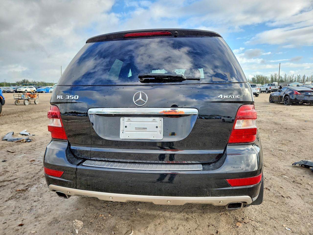 2009 Mercedes-Benz M-class VIN 4JGBB86E89A454035 photo 6