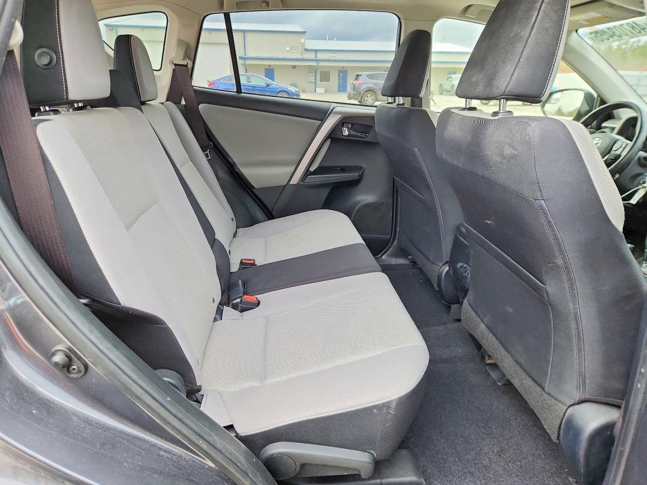 2017 Toyota Rav4 VIN JTMRFREV1HD206009 photo 10