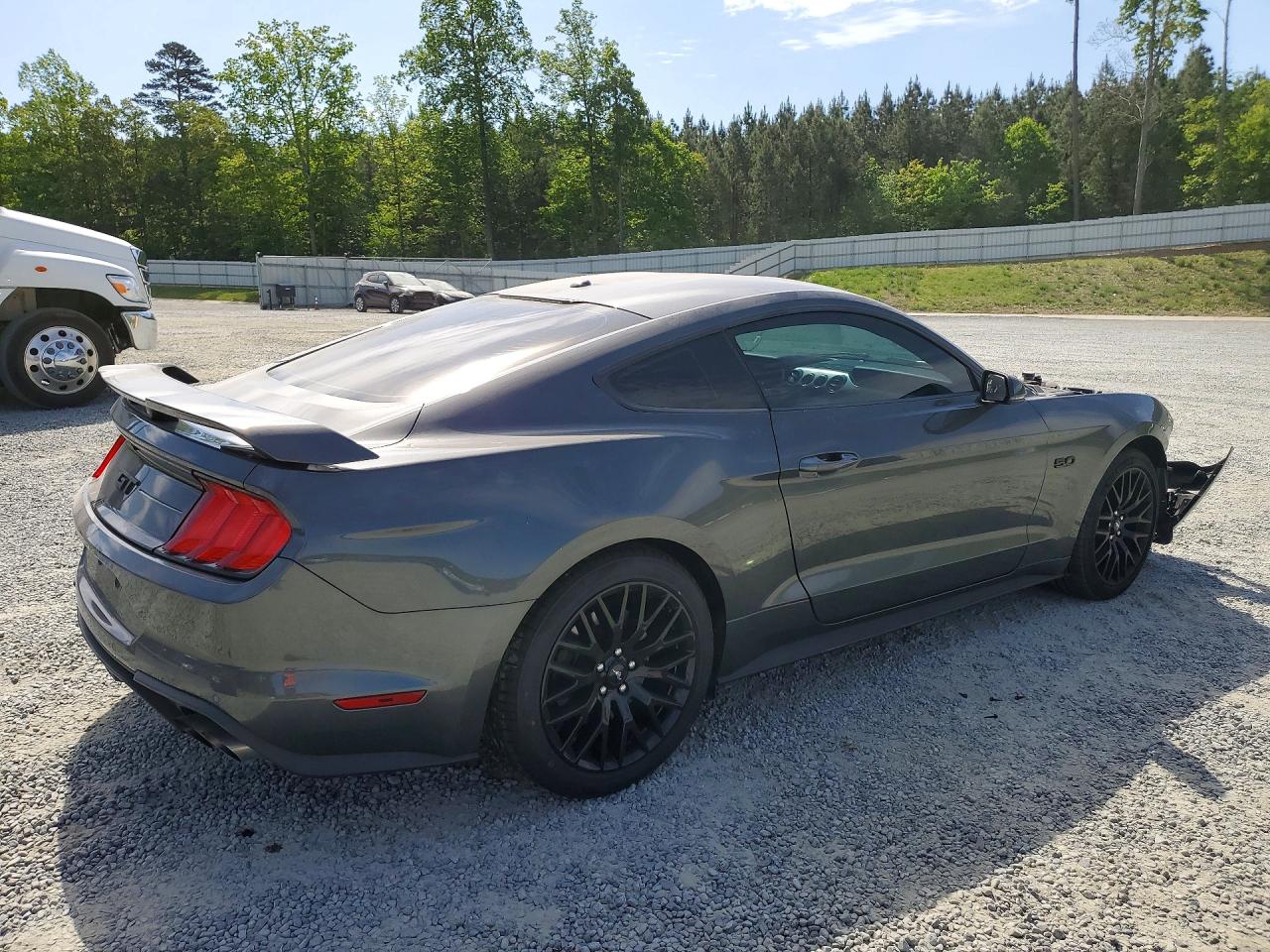 2020 Ford Mustang VIN 1FA6P8CF5L5114805 photo 3