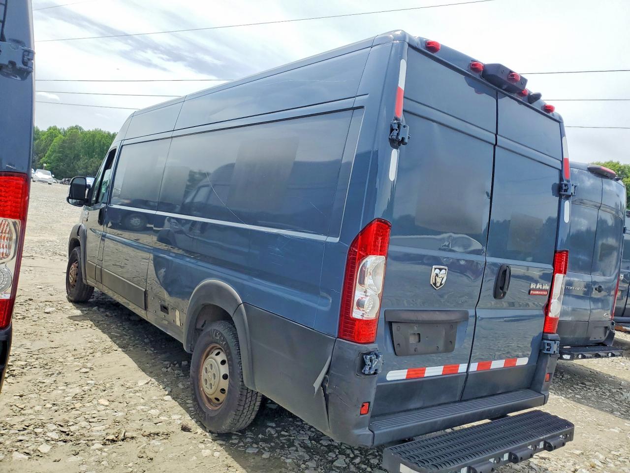 2021 RAM Promaster VIN 3C6MRVJG3ME535814 photo 2