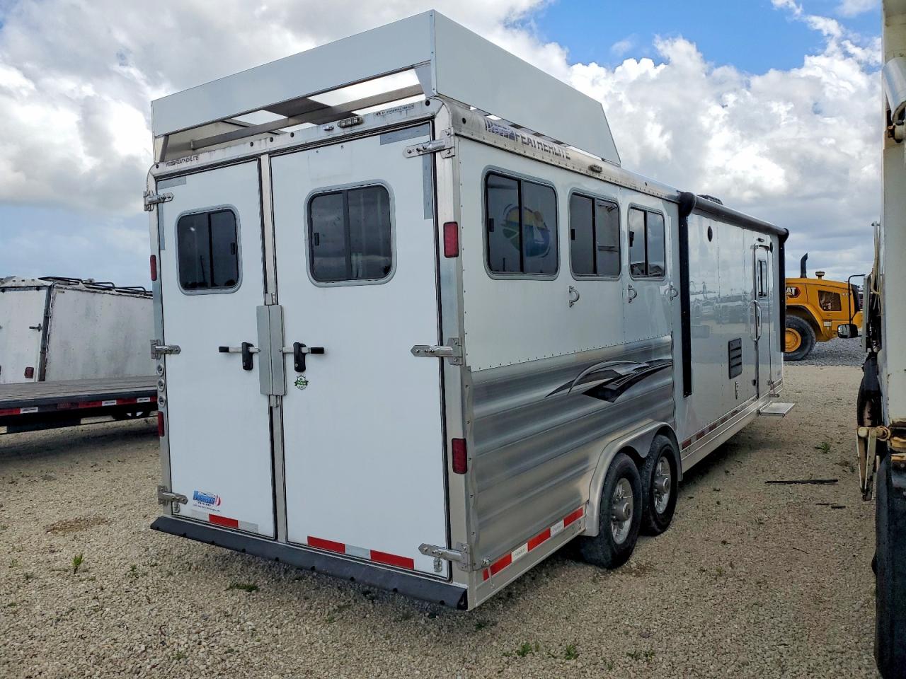 2020 FEATHERLITE 28' horse VIN 4FGB12828LC151978 photo 4