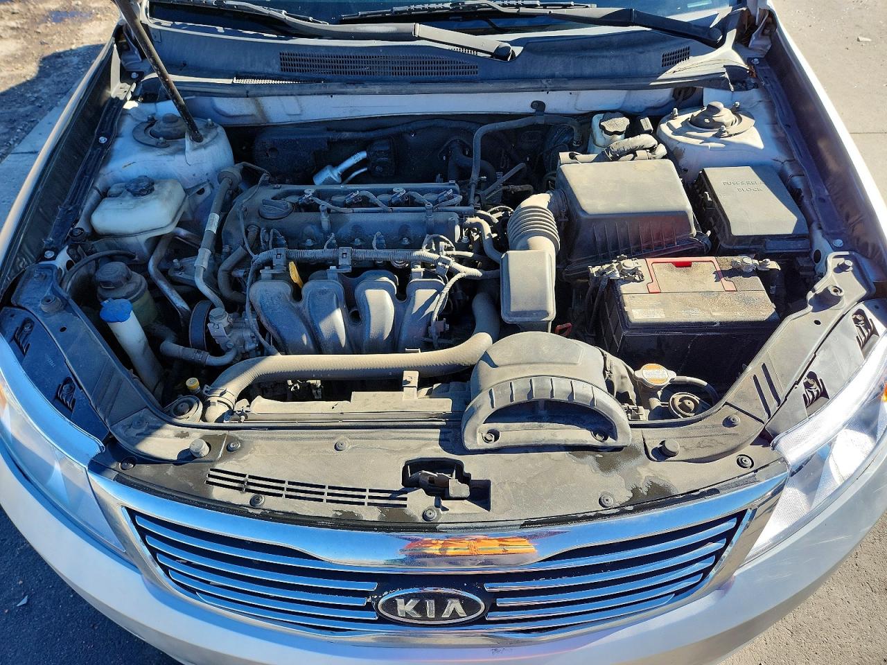 2009 Kia Optima VIN KNAGE228395293453 photo 11