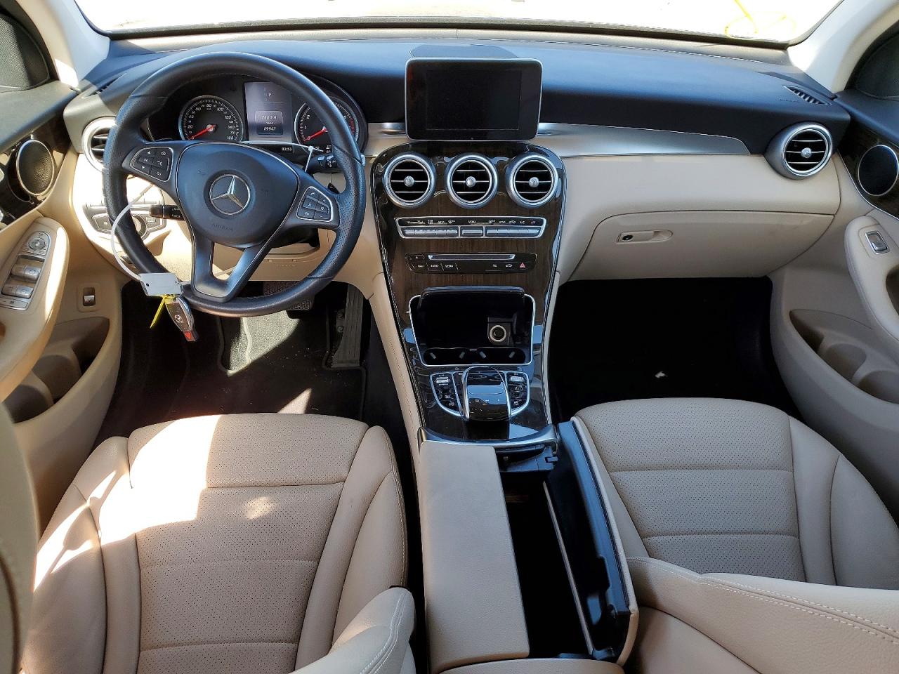 2017 Mercedes-Benz Glc class VIN WDC0J4KB6HF157618 photo 8
