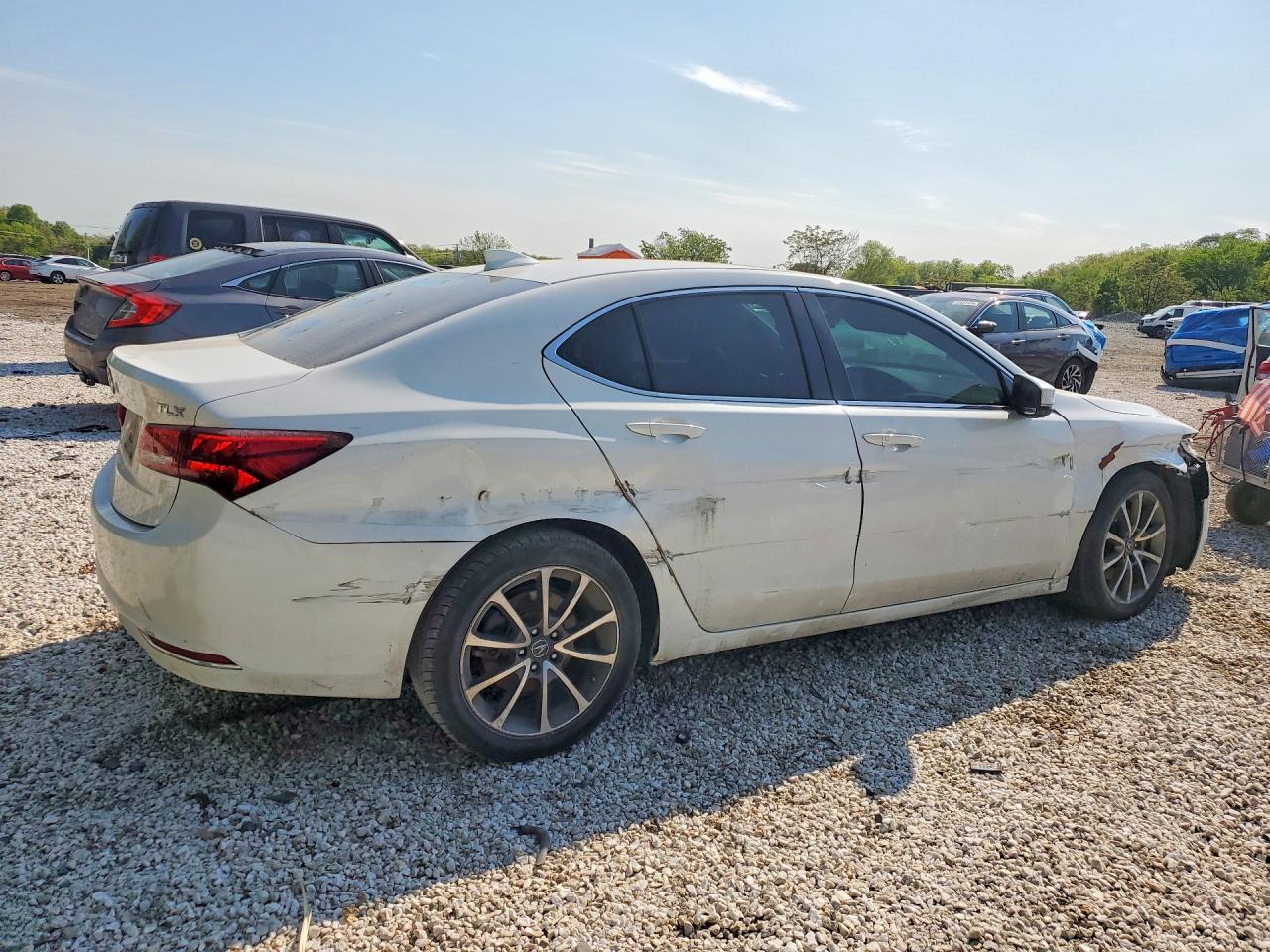 2016 Acura Tlx VIN 19UUB2F55GA004156 photo 3