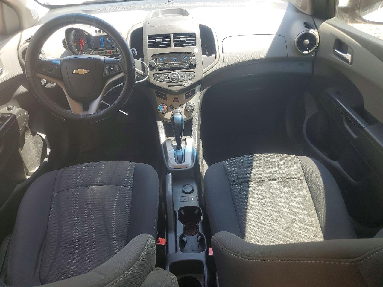 2012 Chevrolet SONIC VIN 1G1JC6SH2C4226287 photo 8
