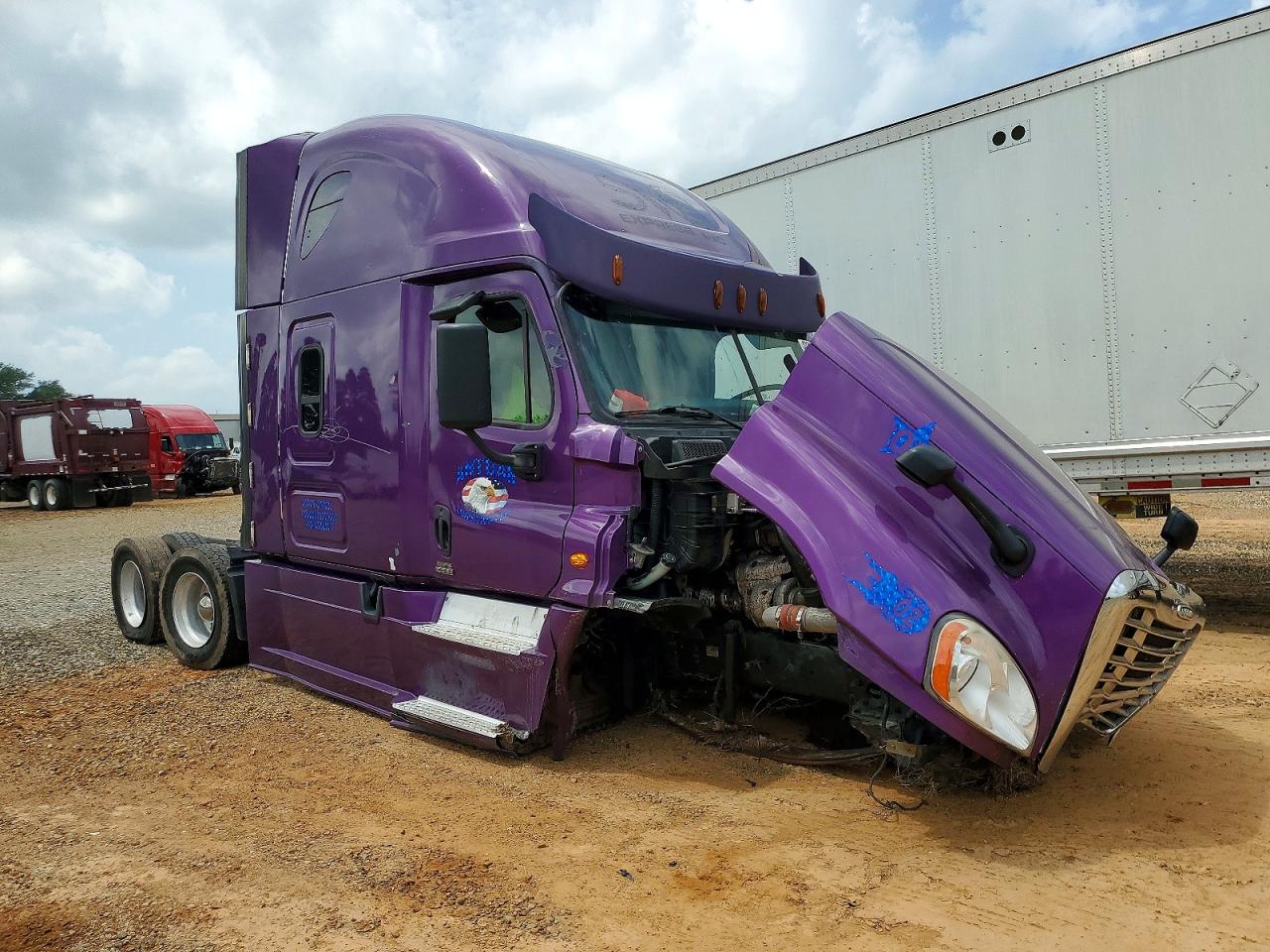 2017 FREIGHTLINER All other VIN 3AKJGLDR6HSHU3816 photo 1