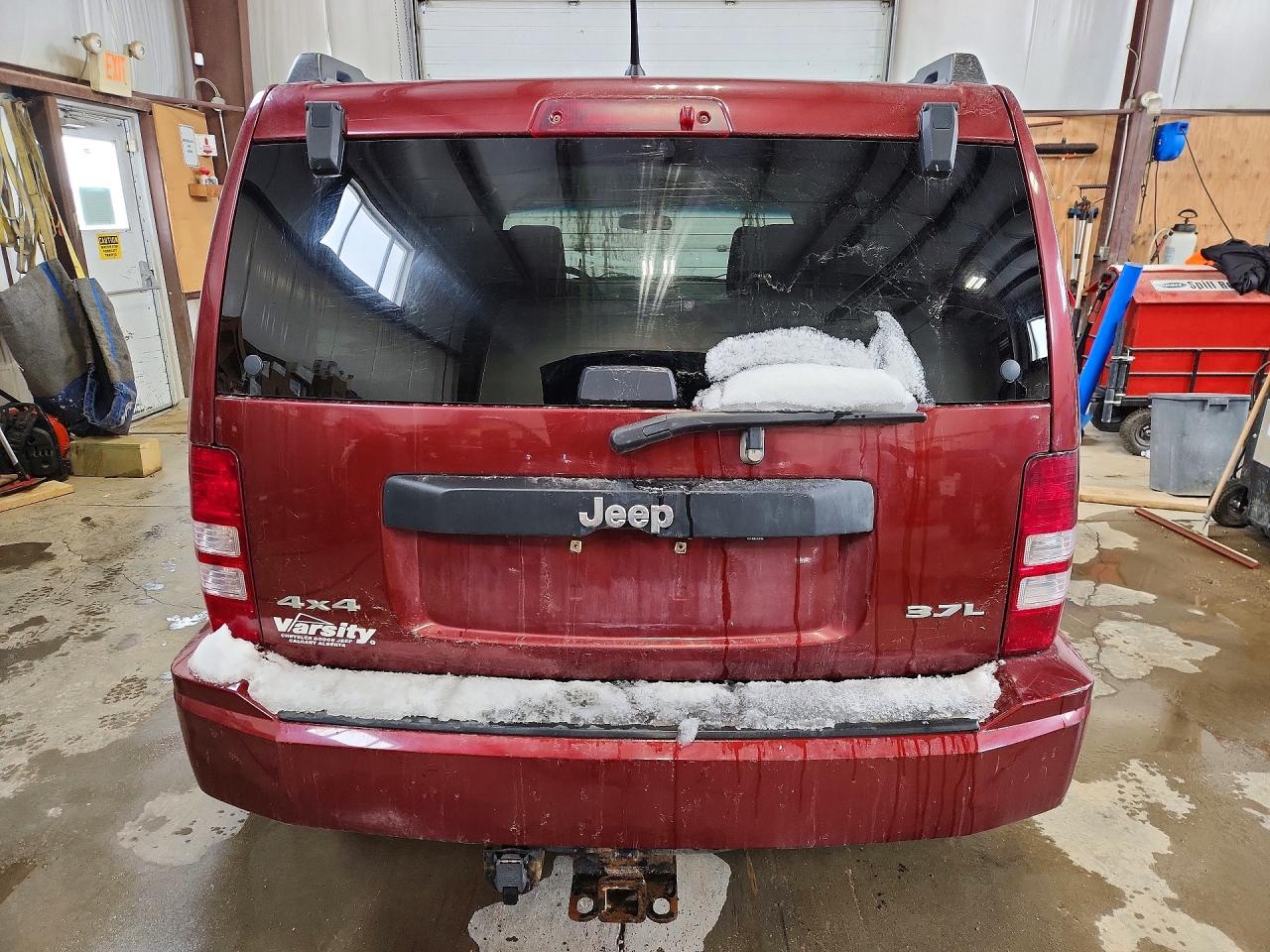 2008 Jeep Liberty VIN 1J8GN28K58W208183 photo 6
