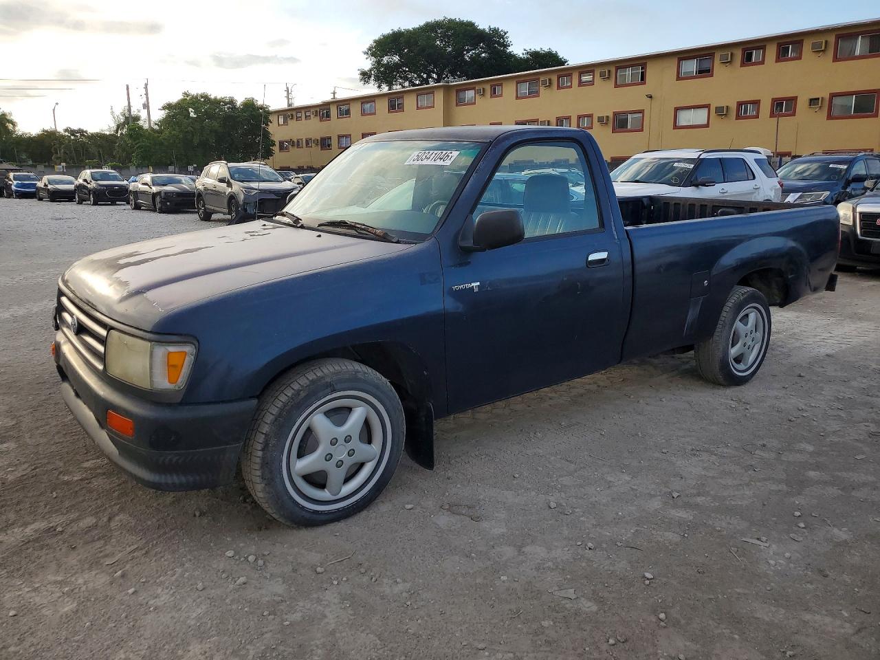 1995 Toyota T100 VIN JT4UD10D9S0006705 photo 1