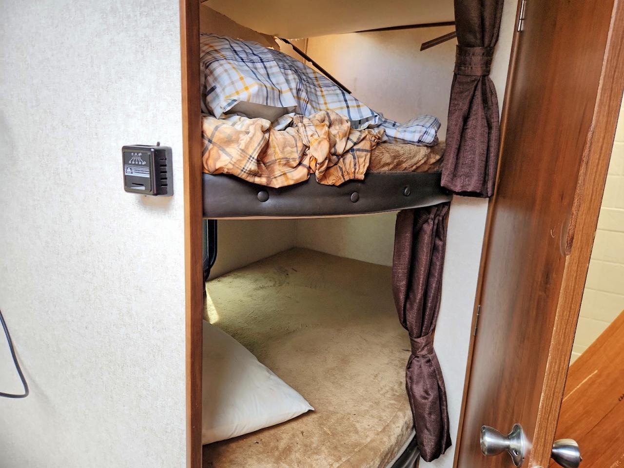 2017 JAYCO All models VIN 1UJBJ0BN1H17V1774 photo 5