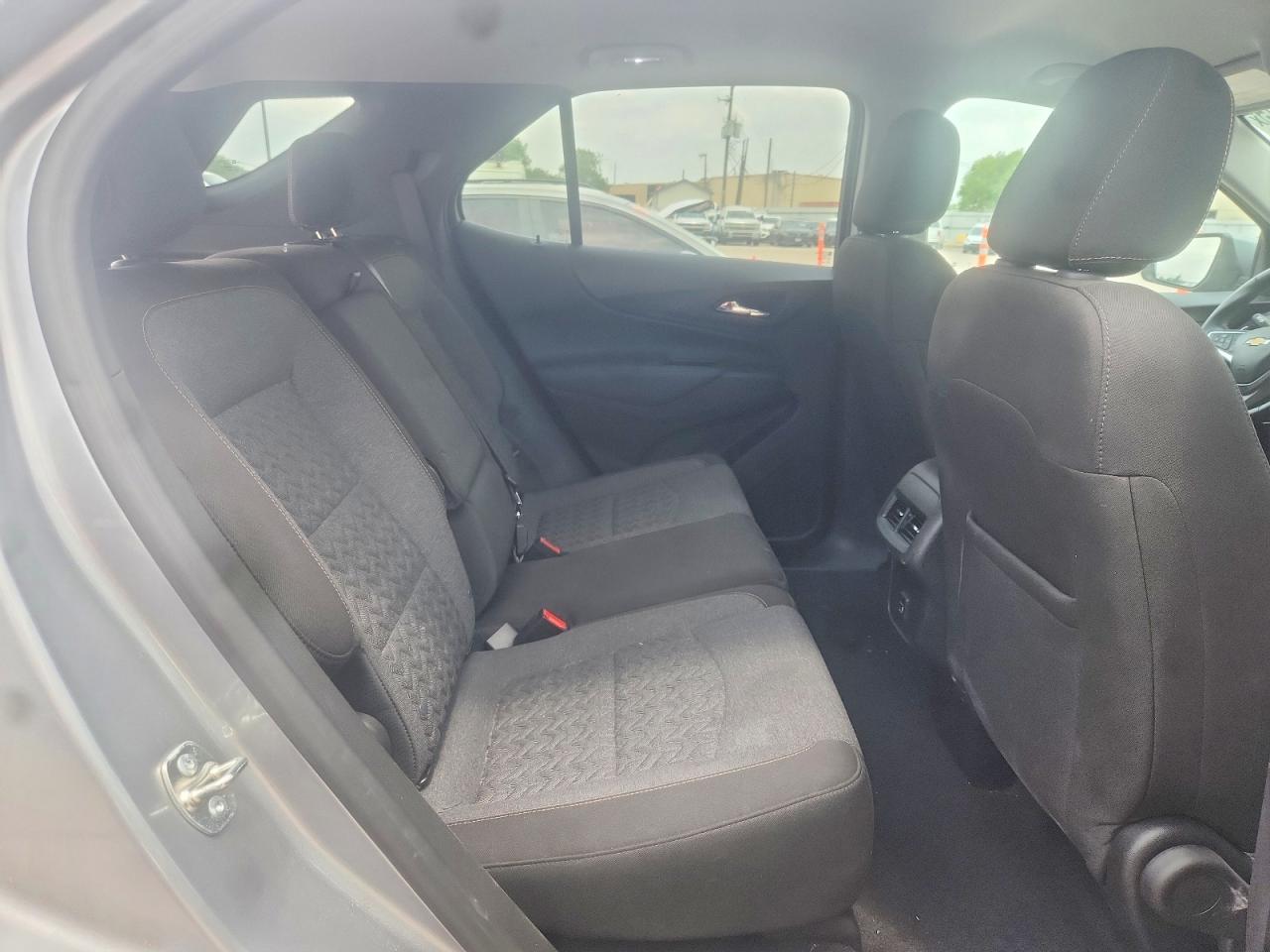 2024 Chevrolet Equinox VIN 3GNAXUEG9RL242564 photo 11