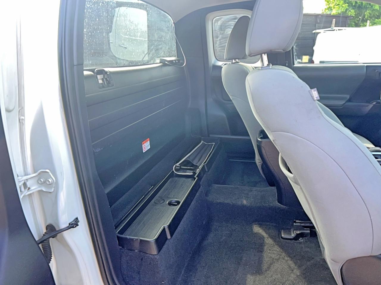2017 Toyota Tacoma sr VIN 5TFRX5GN2HX098369 photo 6