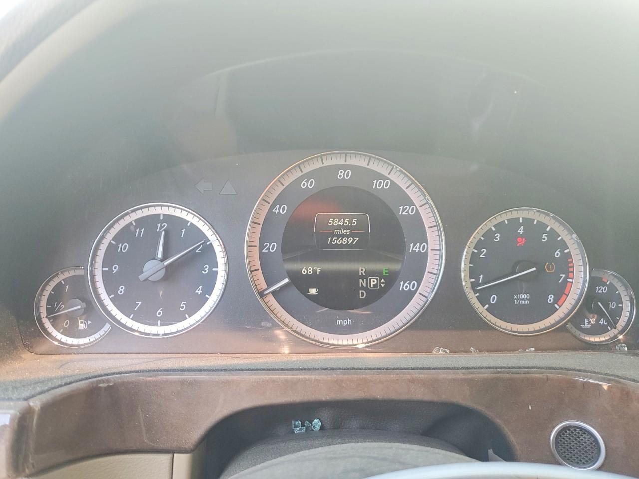 2013 Mercedes-Benz E-class VIN WDDHF5KB7DA685309 photo 9