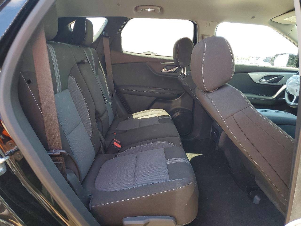 2026 Chevrolet Blazer VIN 3GNKBCR4XTS140068 photo 10