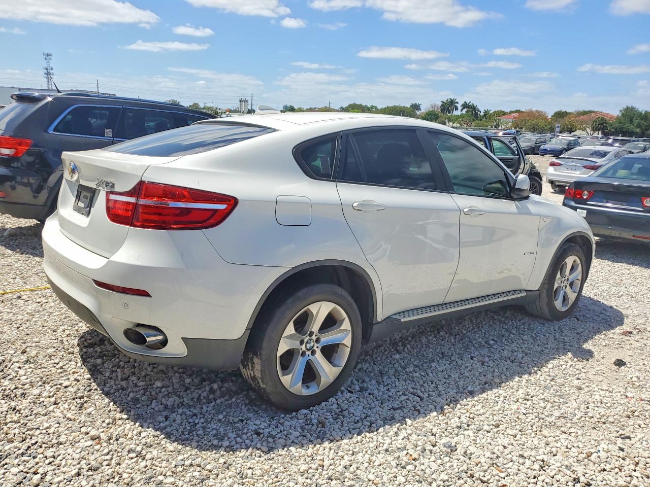 2014 BMW X6 VIN 5UXFG2C58E0H09650 photo 3