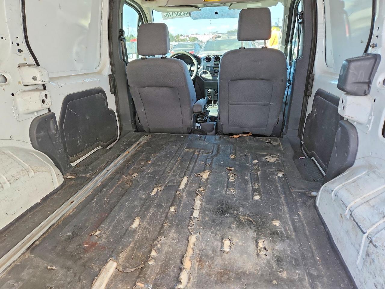 2011 Ford Transit VIN NM0LS7AN1BT052391 photo 10