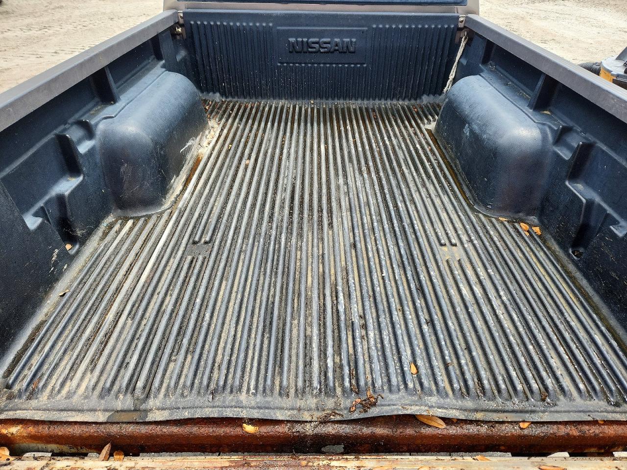 2004 Nissan Frontier VIN 1N6DD26T44C450609 photo 10