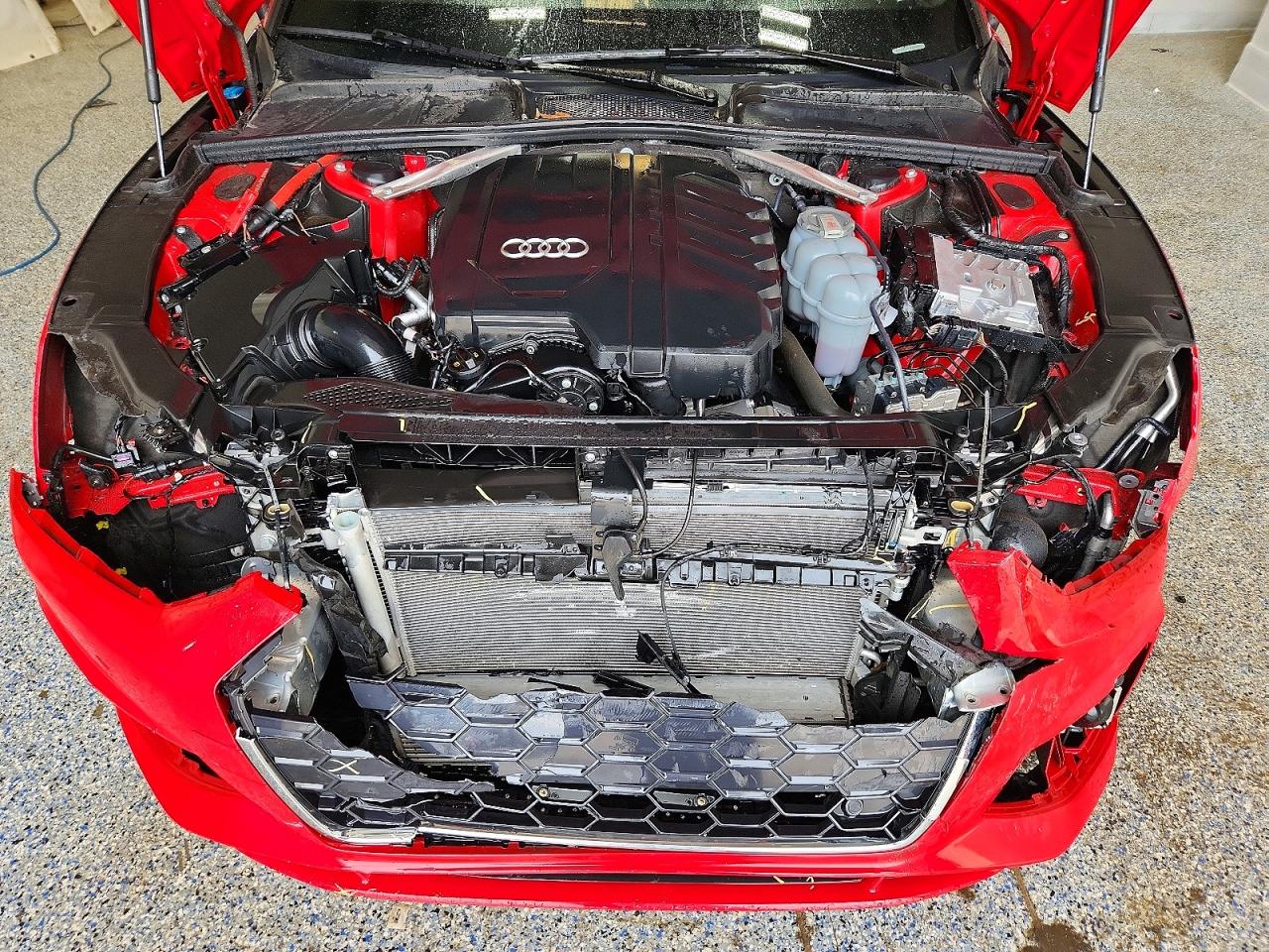 2024 Audi A5 VIN WAUFACF52RA098643 photo 11