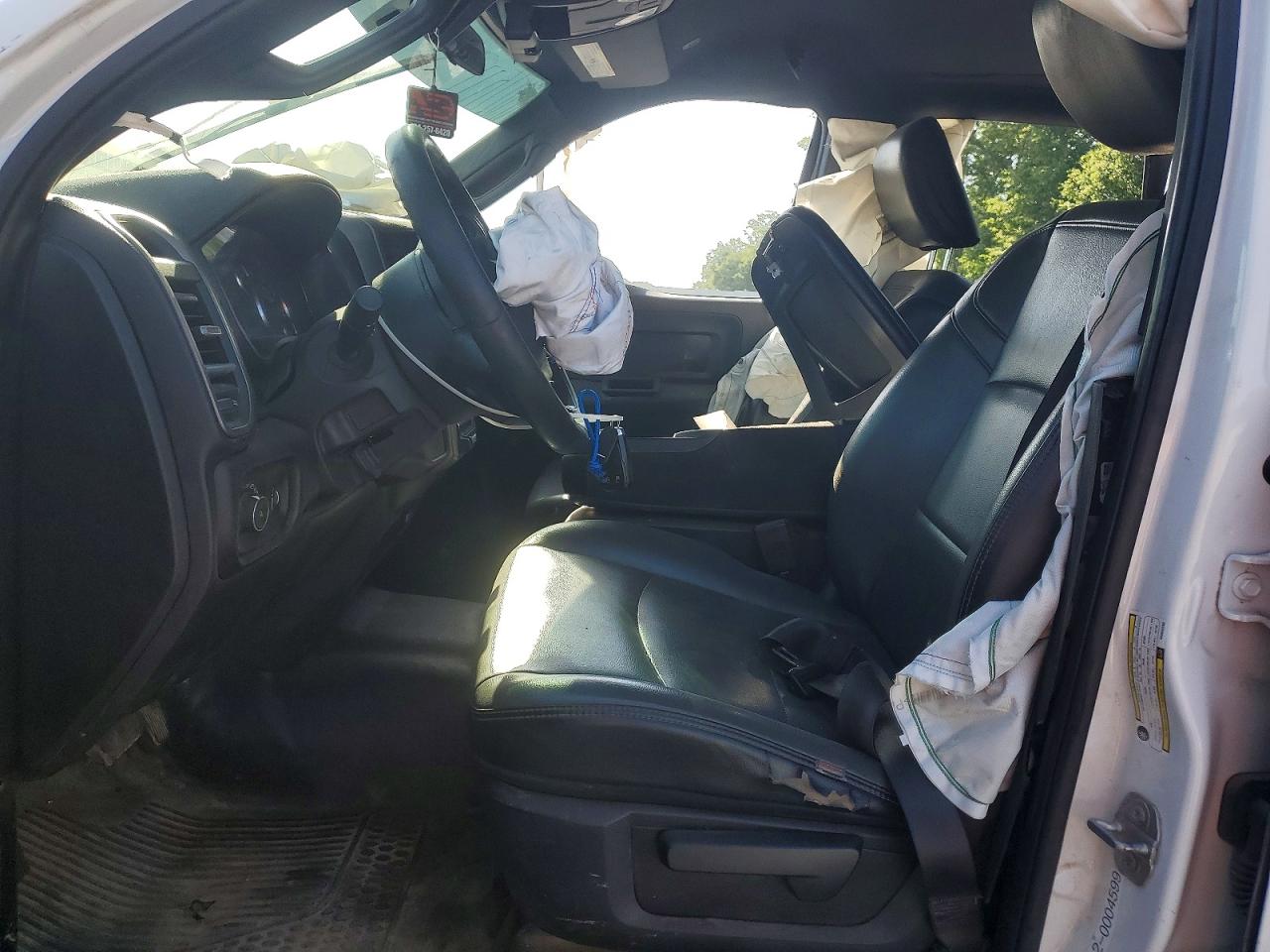 2021 Ram 2500 VIN 3C6UR5CL5MG632205 photo 7