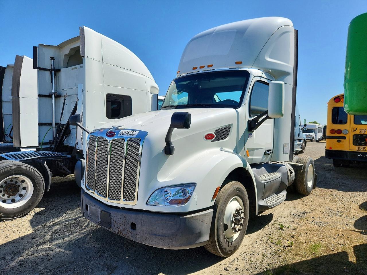 2017 PETERBILT All other VIN 1XPBA48X8HD428786 photo 2