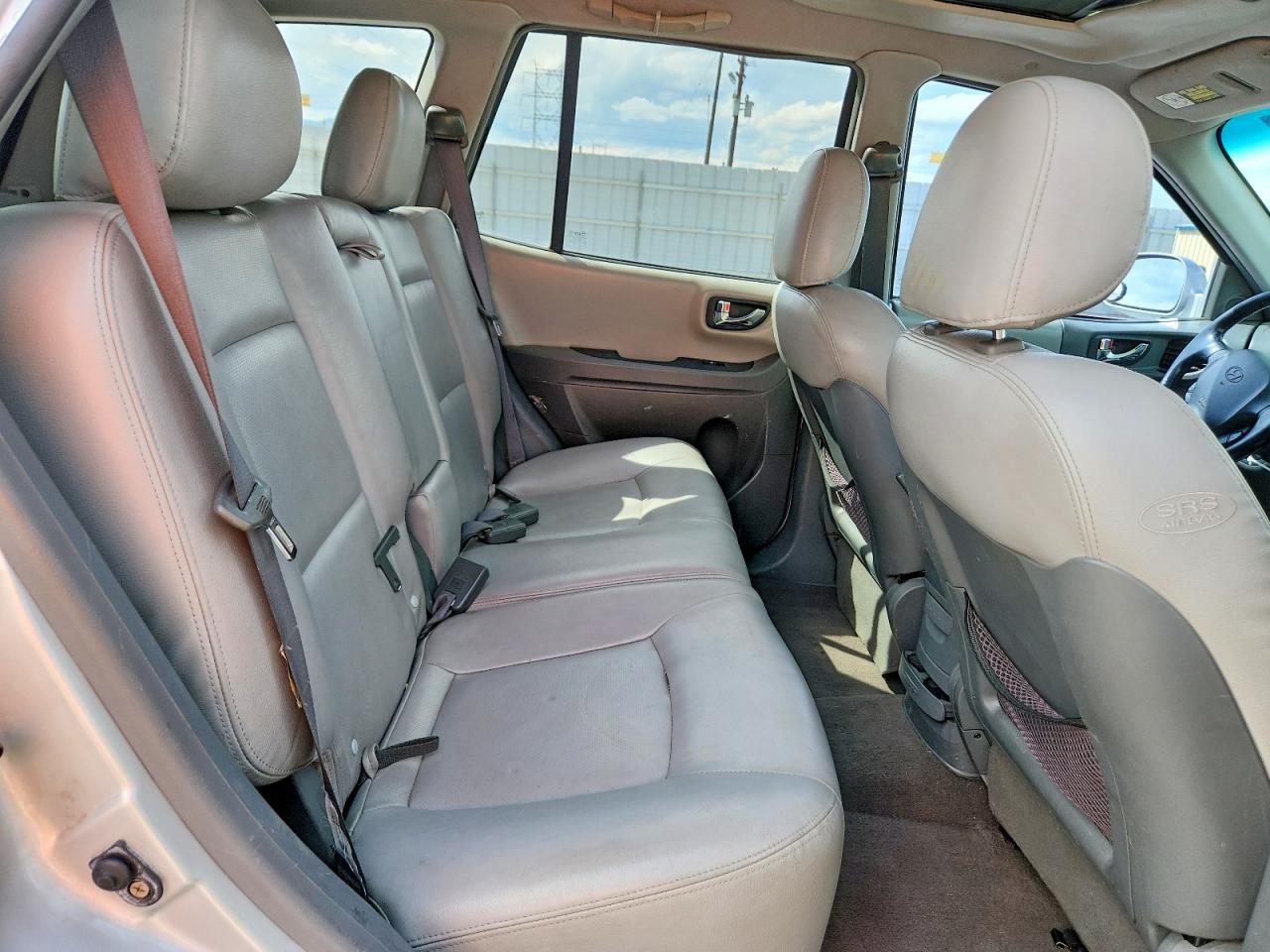 2005 HYUNDAI Santa fe VIN KM8SC73E25U897057 photo 11