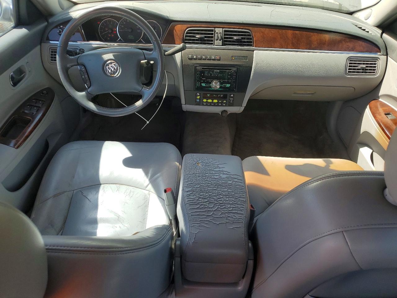 2007 Buick Lacrosse VIN 2G4WD582771230307 photo 8