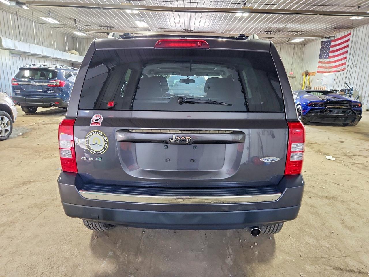 2016 Jeep Patriot VIN 1C4NJRFB3GD586101 photo 6