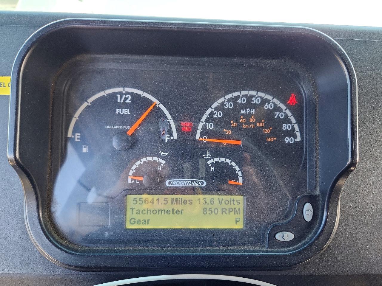 2020 FREIGHTLINER All other VIN 4UZAC2EAXLCLZ7160 photo 9