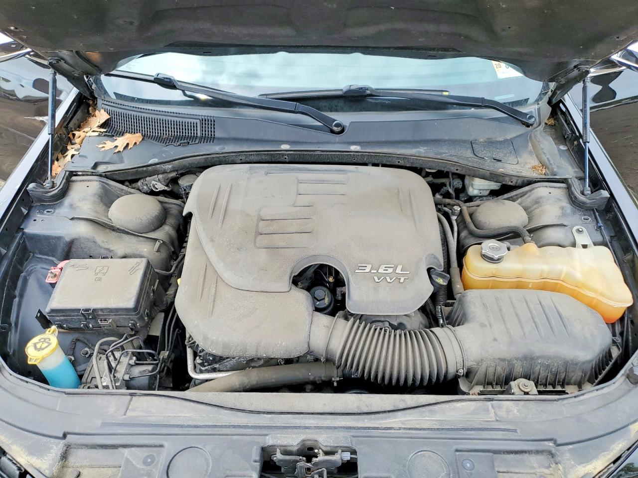 2013 Chrysler 300 VIN 2C3CCAAGXDH743552 photo 11