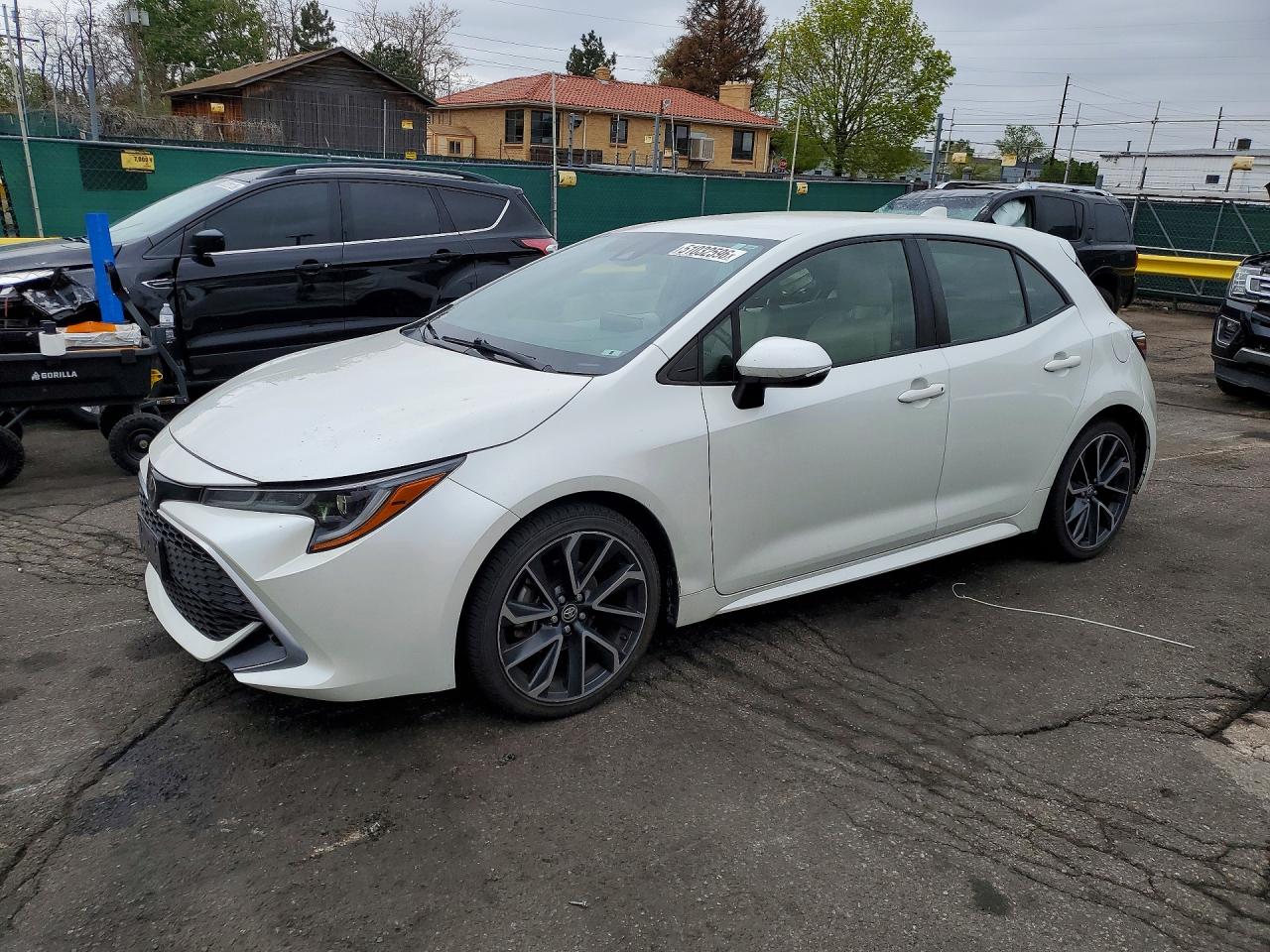 2019 Toyota Corolla VIN JTNK4RBE0K3057841 photo 1