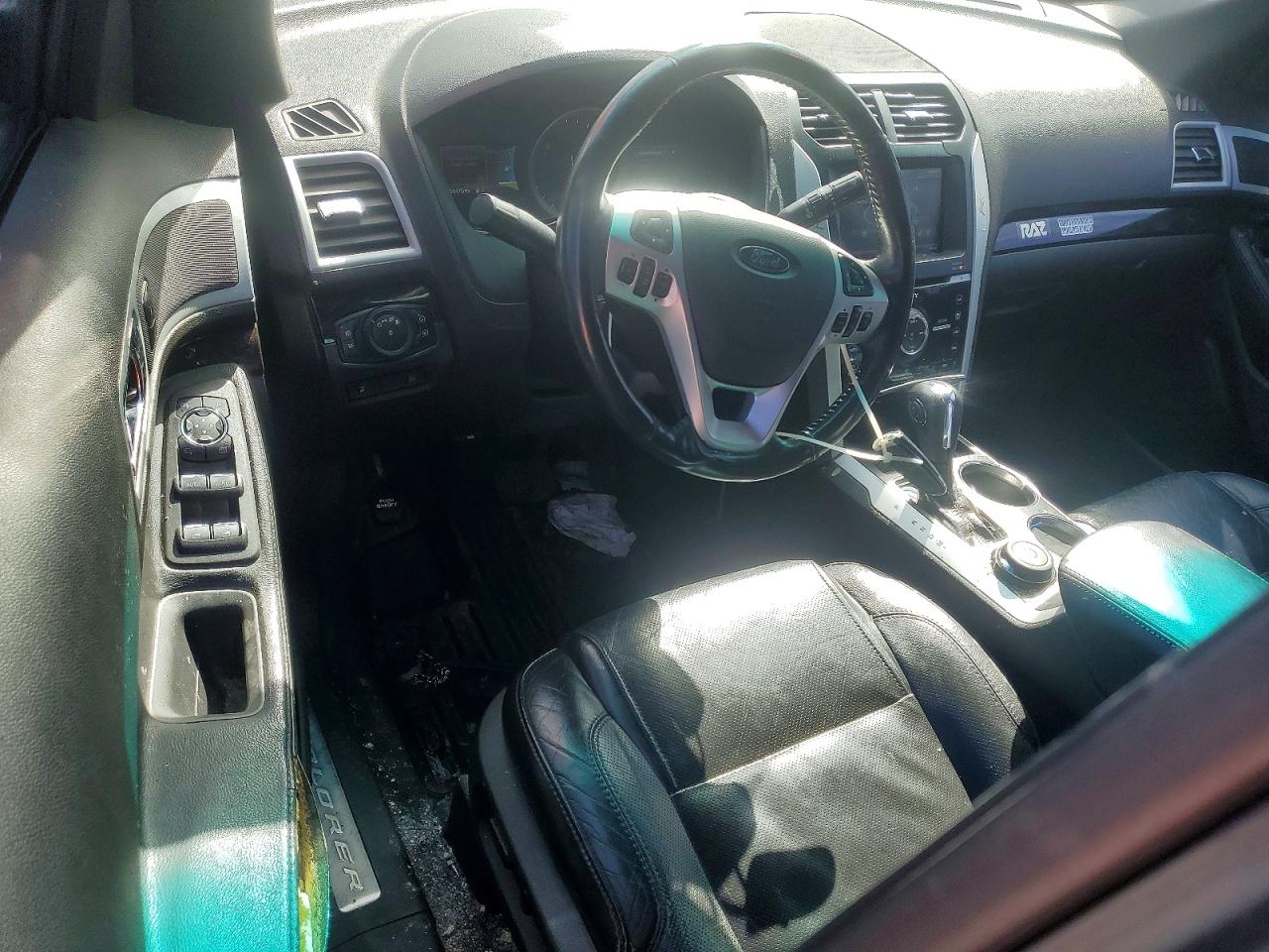 2011 Ford Explorer VIN 1FMHK8F89BGA35148 photo 8