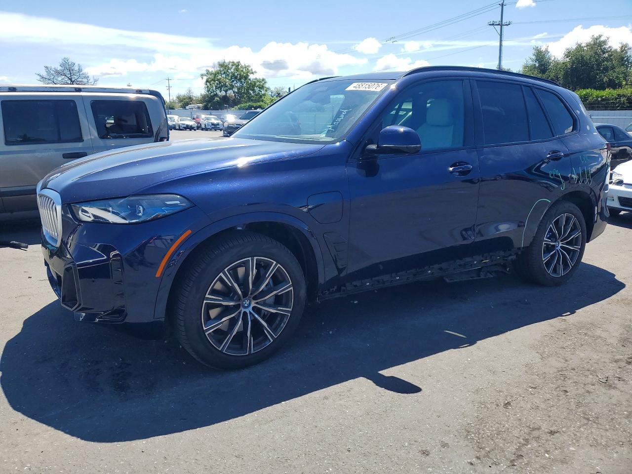 2025 BMW X5 VIN 5UX43EU09S9Z63380 photo 1