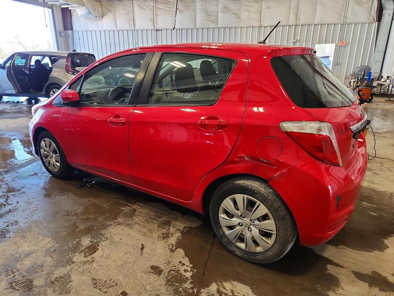 2014 Toyota Yaris VIN JTDKTUD39ED589321 photo 2