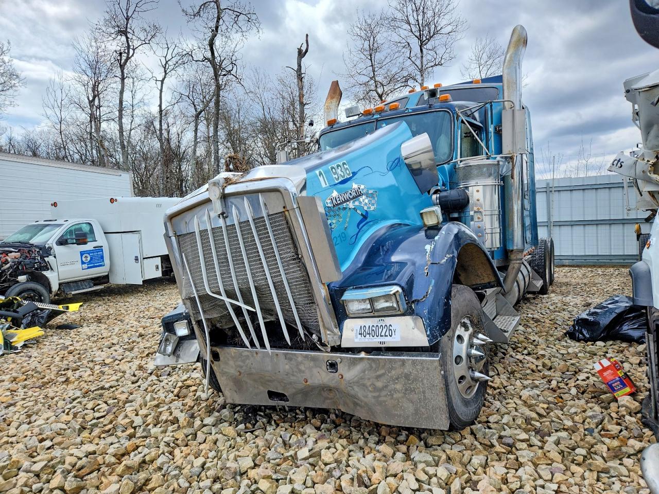 2000 KENWORTH All other VIN 1XKWDB9XXYR853219 photo 2