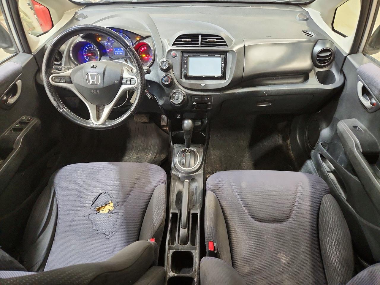 2012 Honda Fit VIN JHMGE8H50CC001486 photo 8